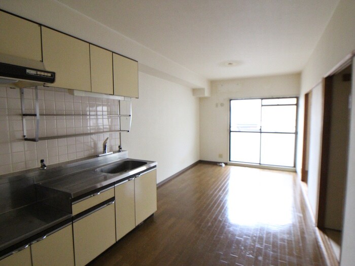 プラザエイトの物件内観写真