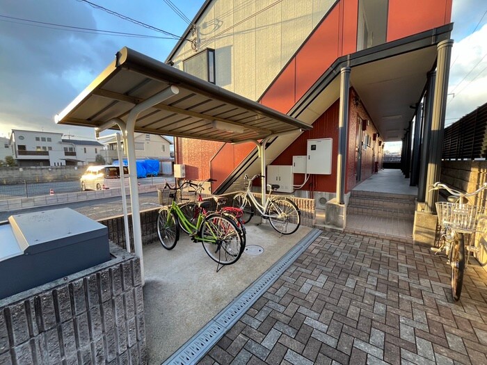 ＡＭＯＵＲ　ＡＳＡＢＵの物件外観写真