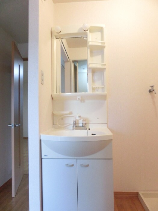 ＡＭＯＵＲ　ＡＳＡＢＵの物件内観写真