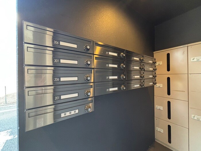 フラッティ新大宮の物件外観写真