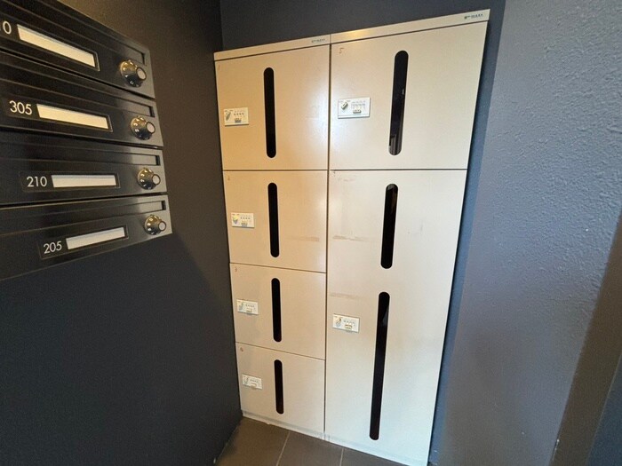 フラッティ新大宮の物件外観写真