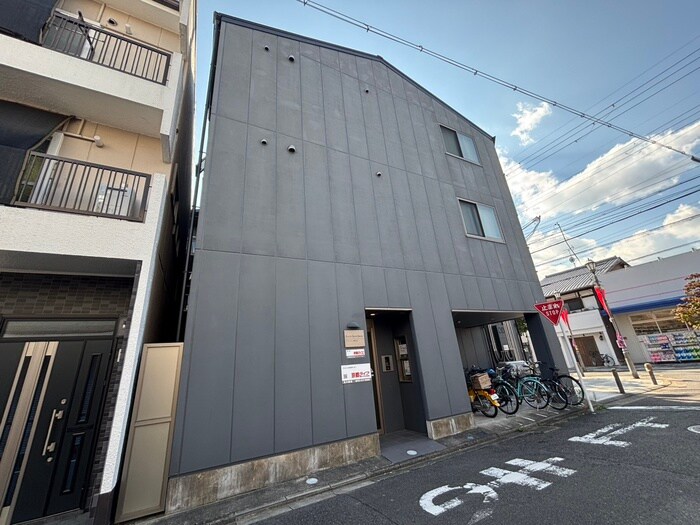 フラッティ新大宮の物件外観写真