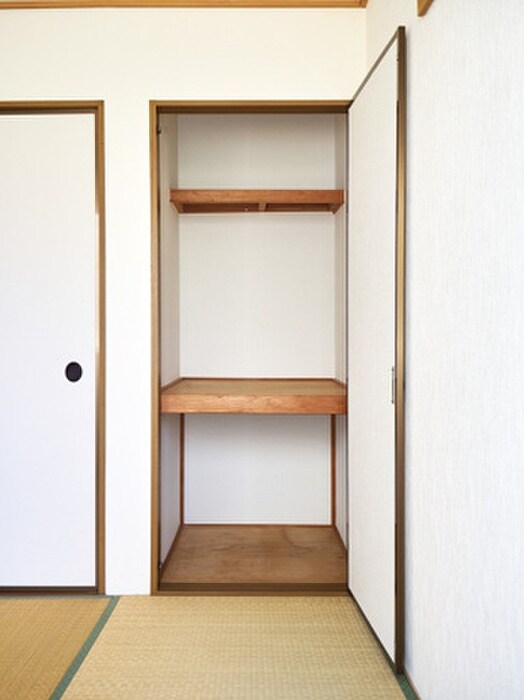 エステ－ト桃山Ⅱの物件内観写真