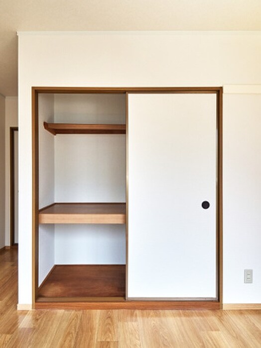 エステ－ト桃山Ⅱの物件内観写真