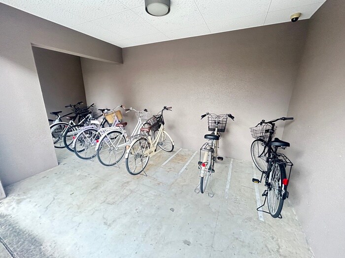 オフージュ葛野の物件外観写真