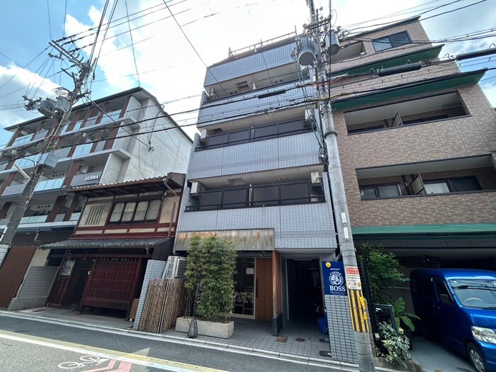 Ｖｉｎｅ Ｏａｋ ＦＩＮＥの物件外観写真