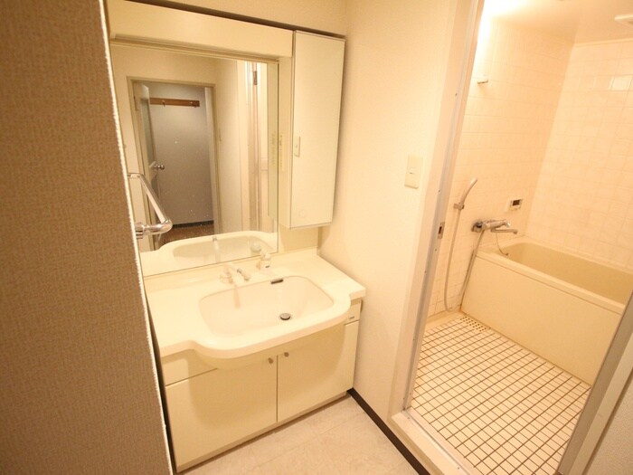 インペリアルＡＫＡＳＨＩＹＡの物件内観写真