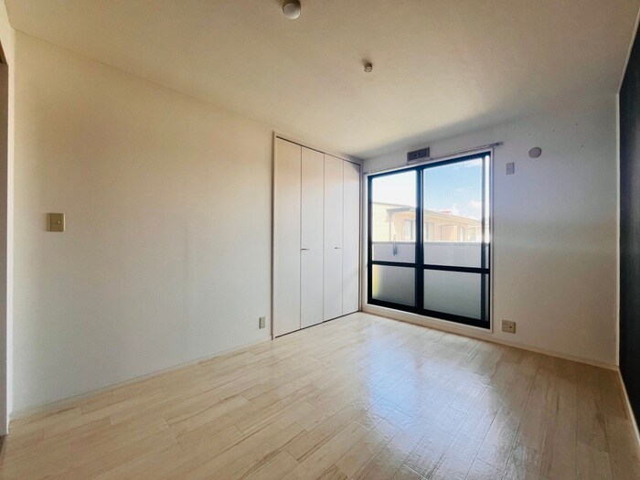 ツインコート六番館の物件内観写真