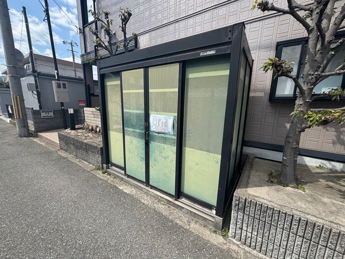 ツインコート六番館の物件外観写真