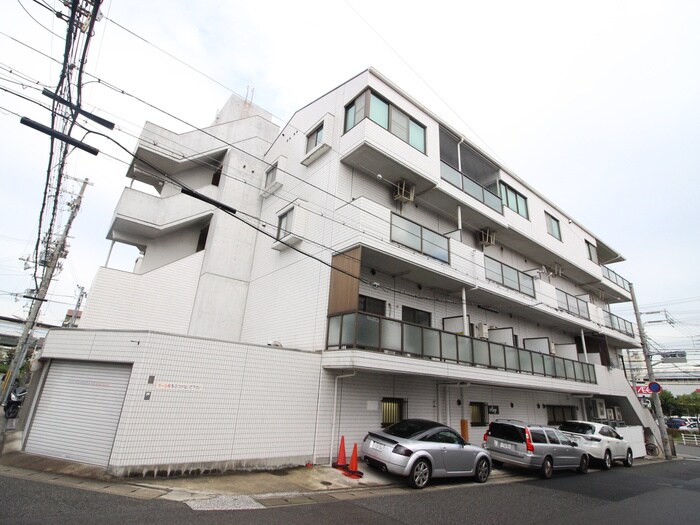 ヴィラン橋本の物件外観写真