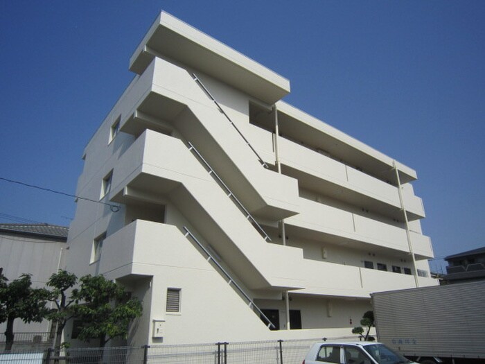 メゾンパラダイスの物件外観写真