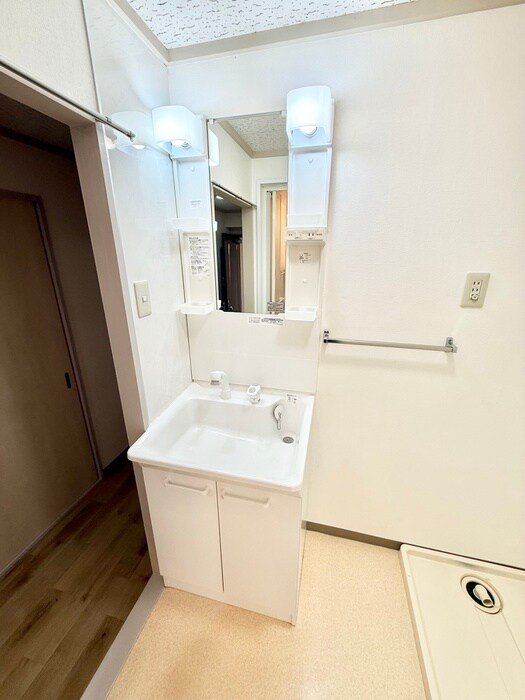 メゾンパラダイスの物件内観写真