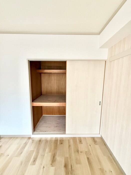 メゾンパラダイスの物件内観写真