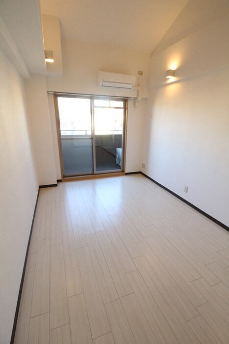 レジディア天神橋の物件内観写真