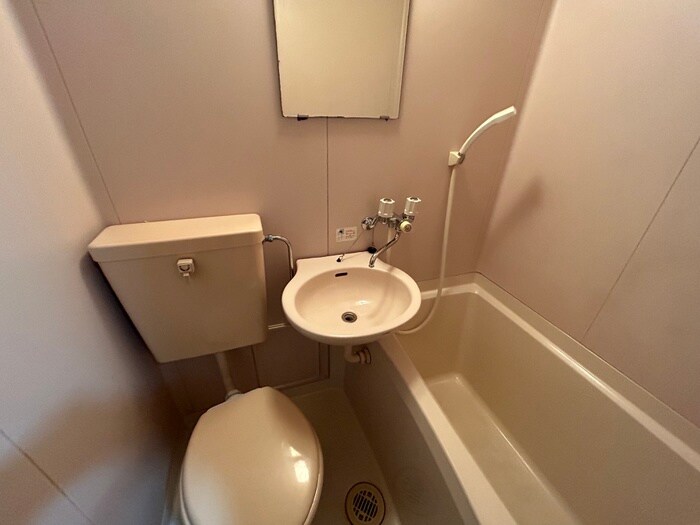 クレセント桂の物件内観写真