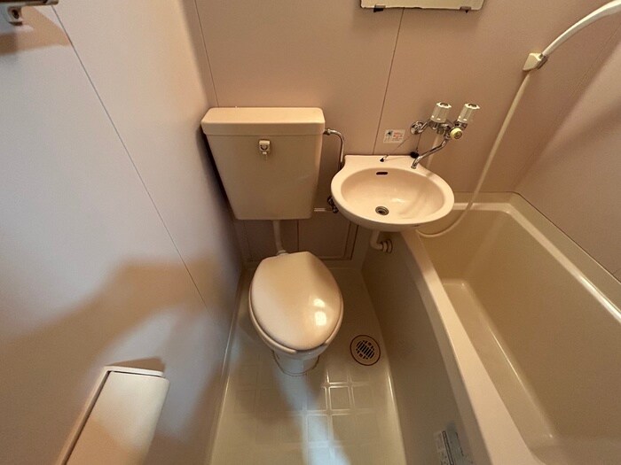 クレセント桂の物件内観写真