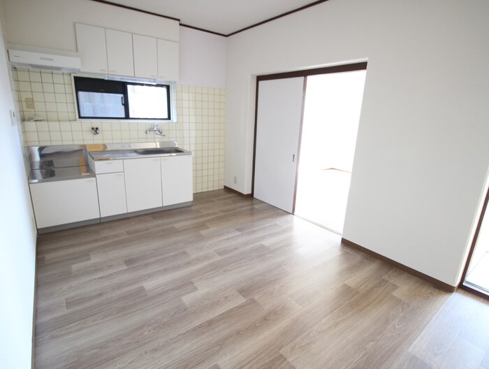 共立マンション小松里の物件内観写真