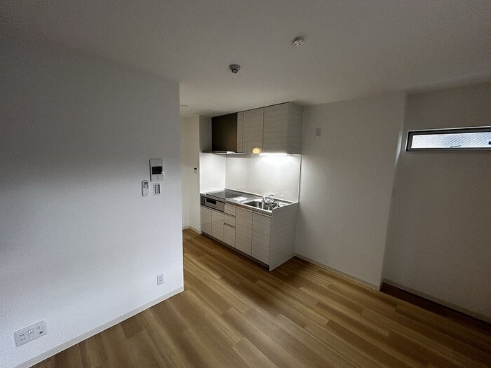 クリエオーレ春日元町の物件内観写真
