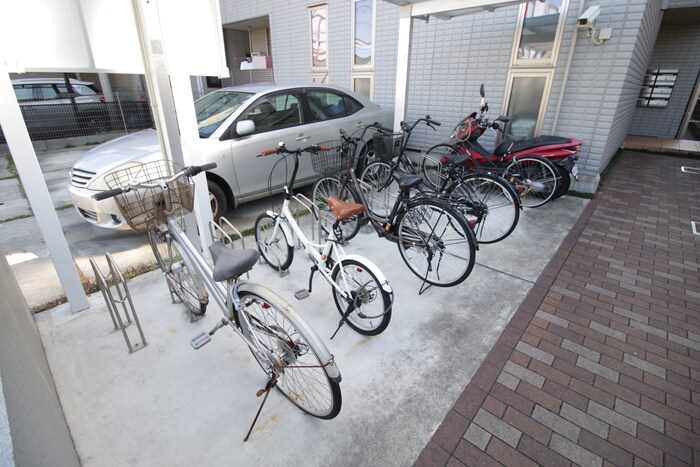 メゾン　エスポワールの物件外観写真