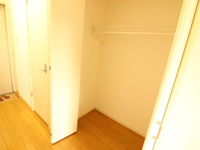 Una Casa Shinzaikeの物件内観写真