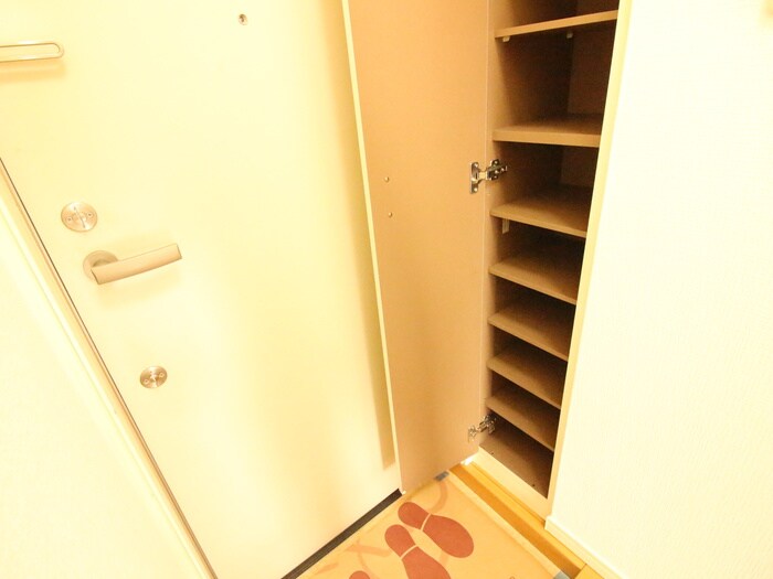 Una Casa Shinzaikeの物件内観写真