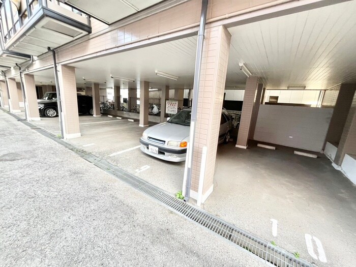 ヴィラ－ジュみのおＢの物件外観写真