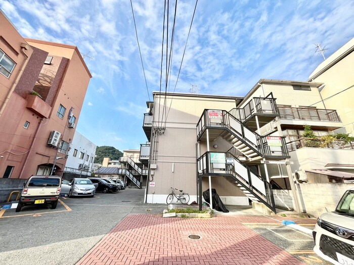 ヴィラ－ジュみのおＢの物件外観写真