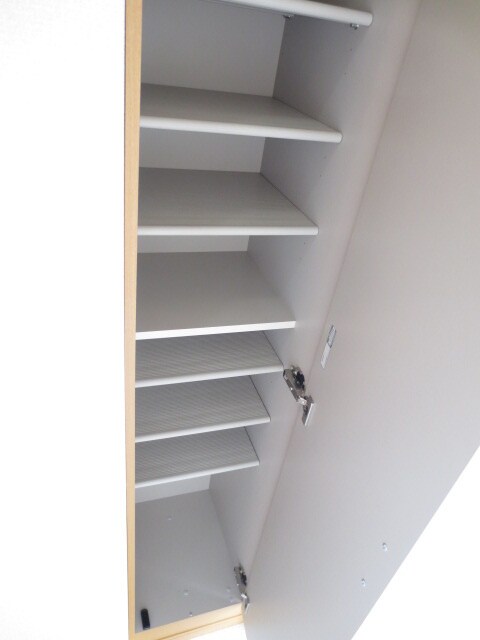 カンフォ－ラの物件内観写真