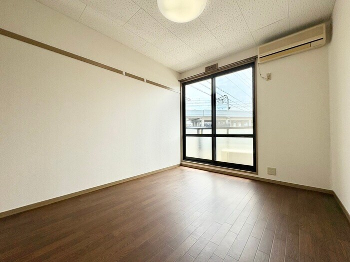 シャルマン淀の物件内観写真