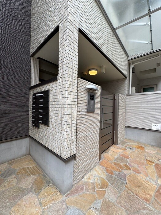 フジパレス中宮の物件外観写真