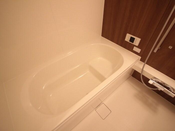 コンフォール甲子園口4丁目の物件内観写真