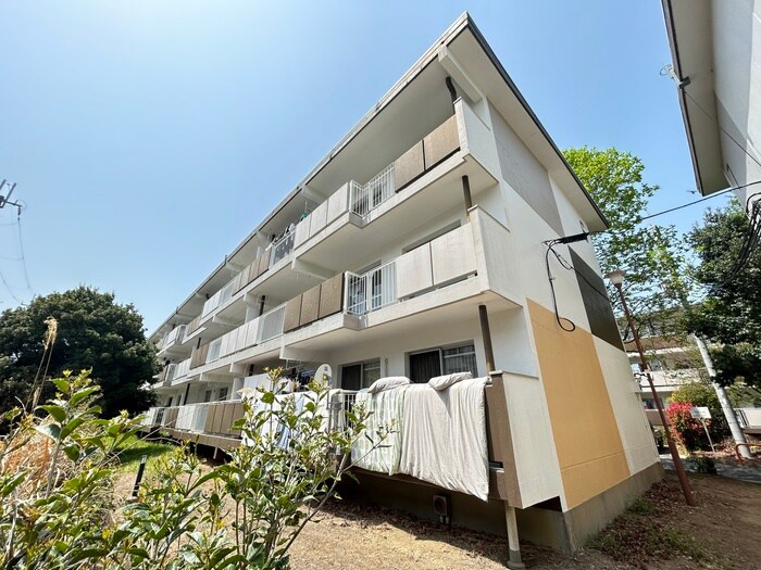 ヴィラナリー狭山6号棟の物件外観写真