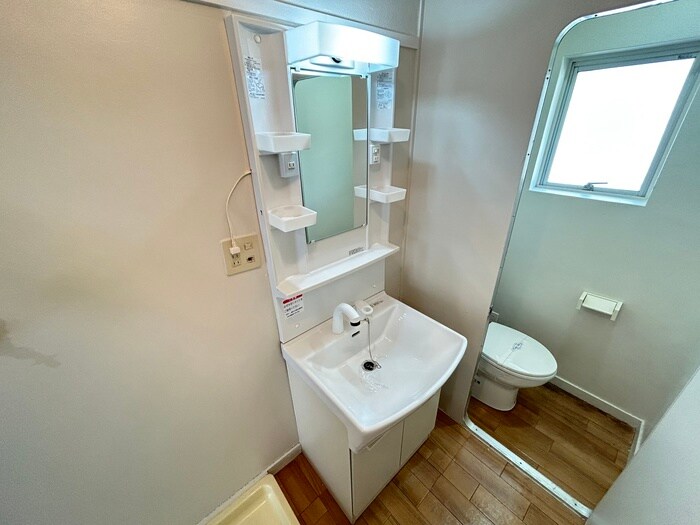 ヴィラナリー狭山6号棟の物件内観写真