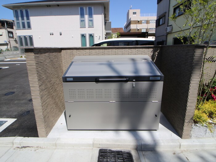 ラリュールの物件外観写真