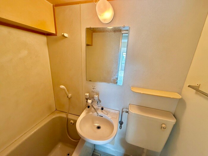 パティオス豊里館の物件内観写真