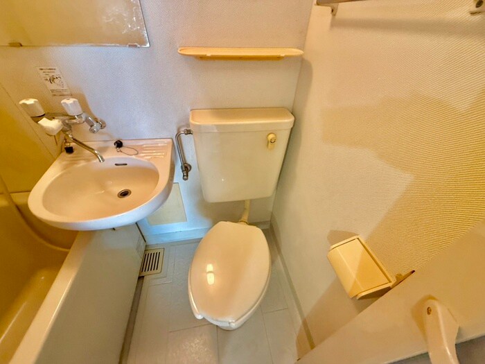 パティオス豊里館の物件内観写真