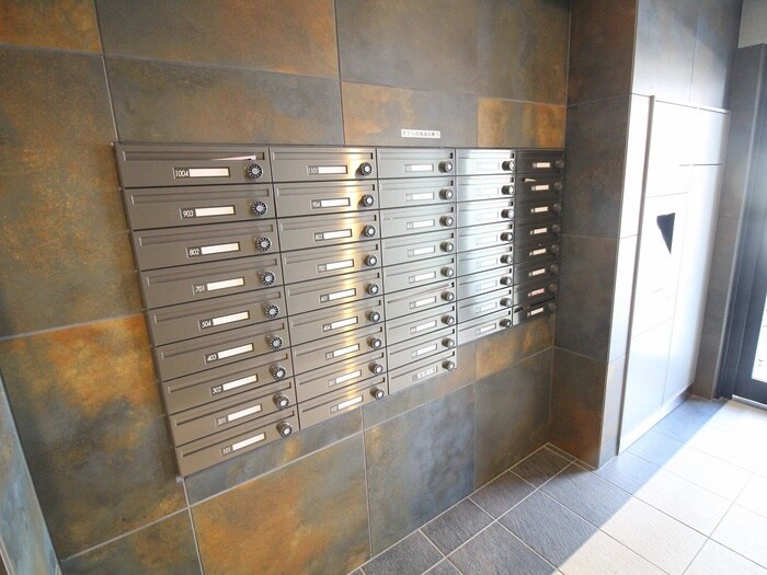 ワールドアイ神戸湊町(601)の物件外観写真