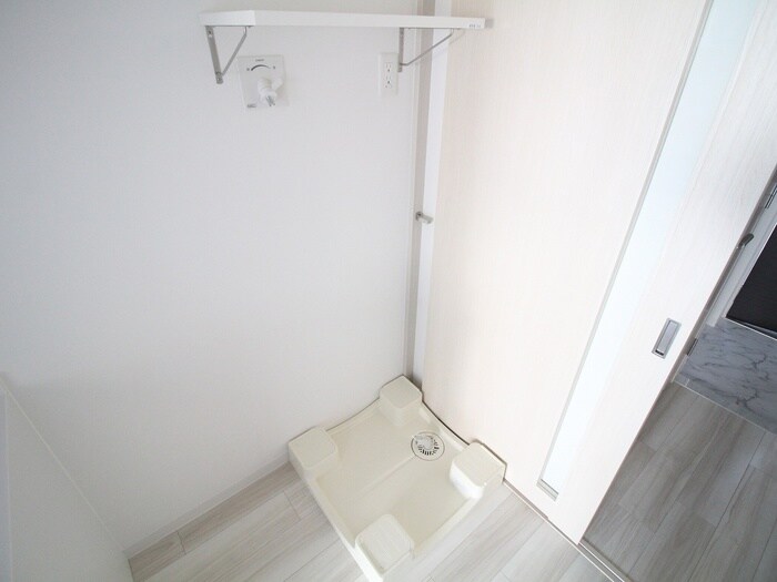 ワールドアイ神戸湊町(601)の物件内観写真