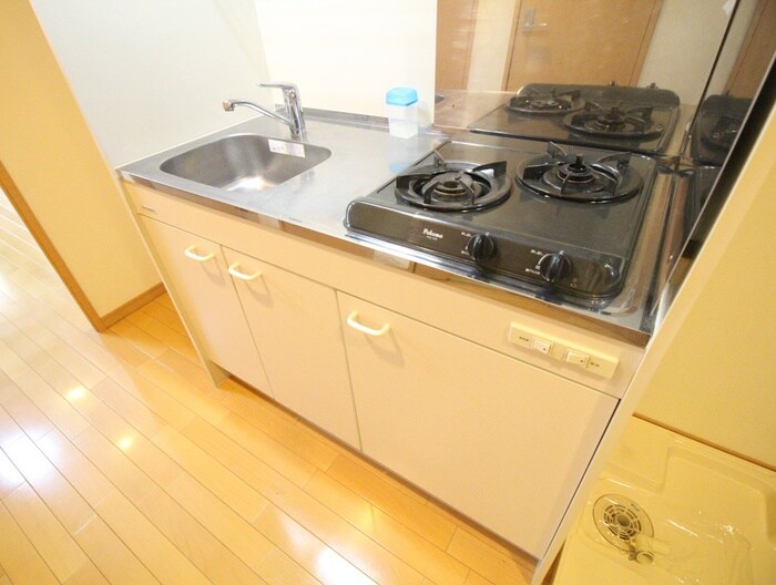 アーバングリーン神戸元町の物件内観写真