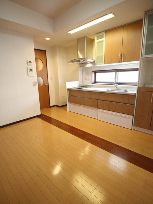 マスタ－ズ・レジデンス道頓堀Ⅱの物件内観写真