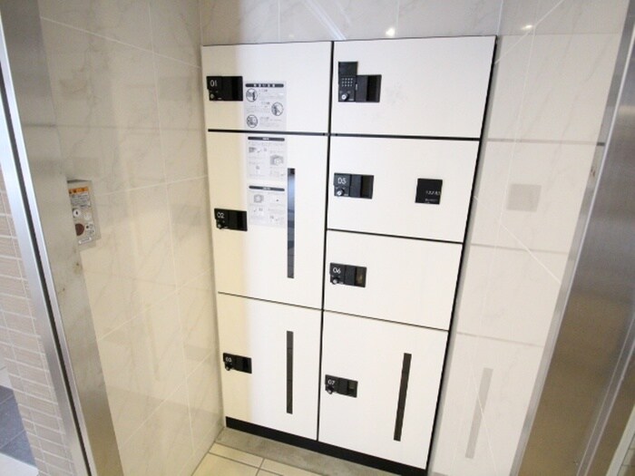 EST18の物件外観写真