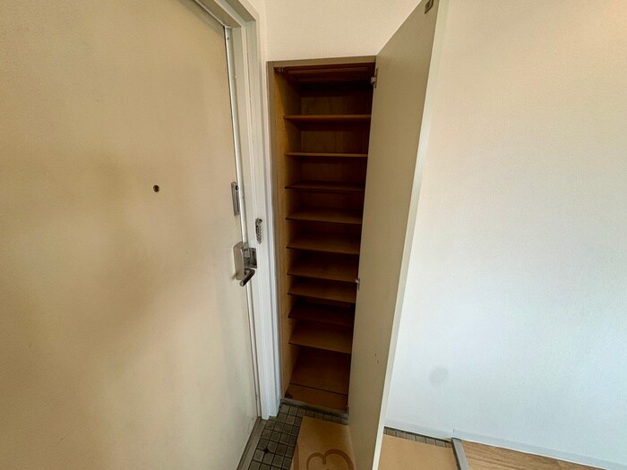 ライフイン宝塚の物件内観写真