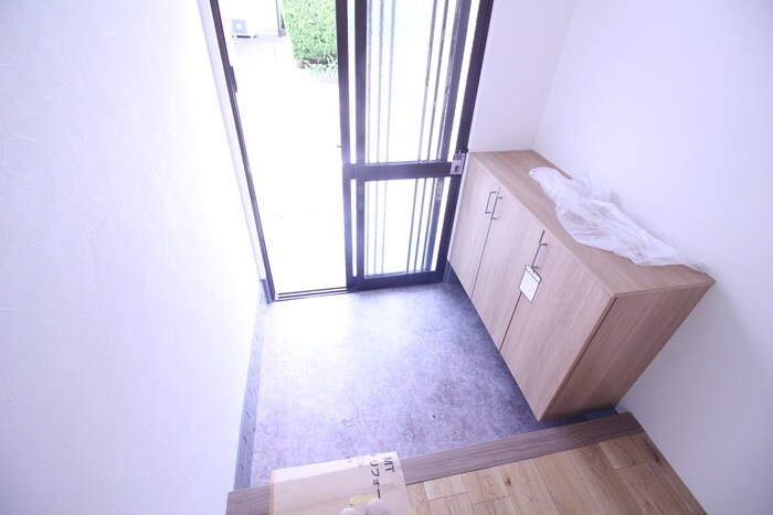 東香里元町貸家の物件内観写真