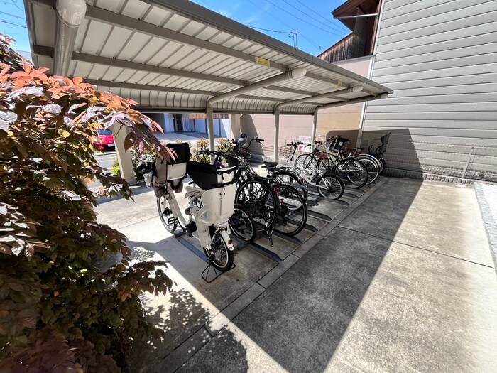 カーサ小紅屋の物件外観写真