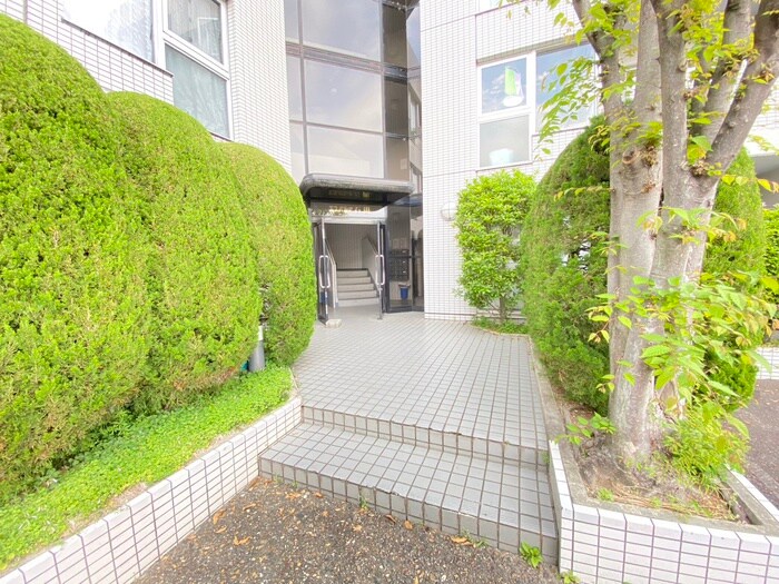 エスパシオ石田の物件外観写真