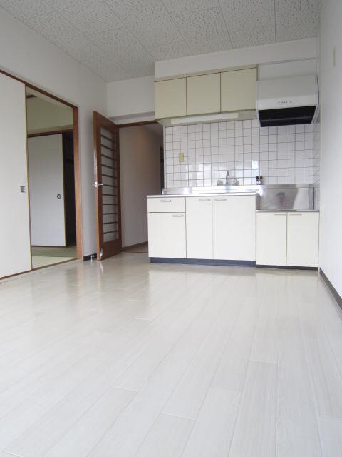 エスパシオ石田の物件内観写真