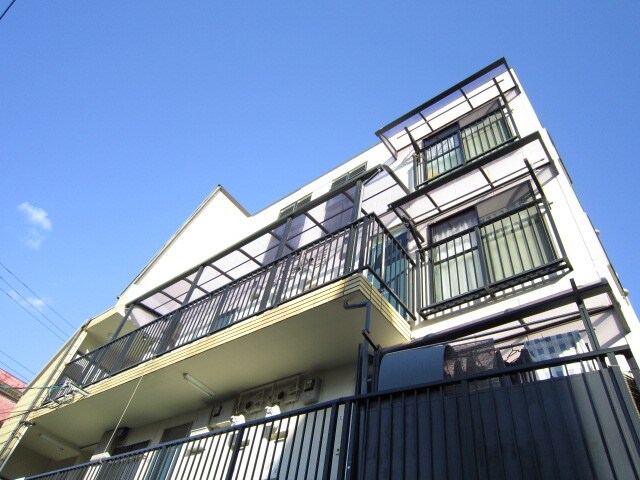 ワン・ウェーブの物件外観写真