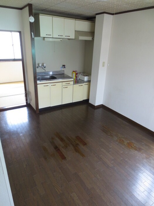 ワン・ウェーブの物件内観写真