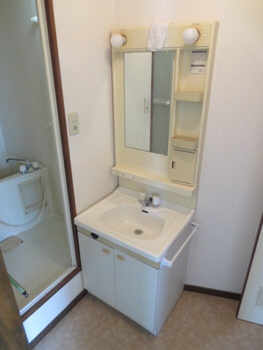 ワン・ウェーブの物件内観写真