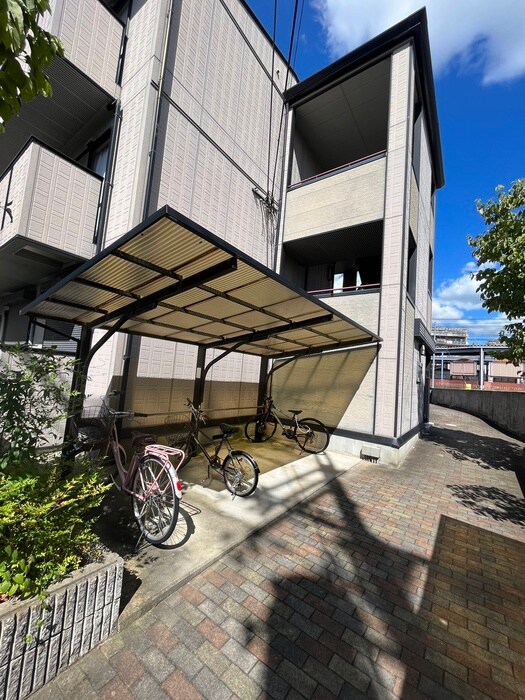 マイン　Ａ棟の物件外観写真